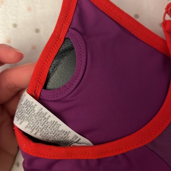 Nike racerback sports bra - Picture 4 of 4
